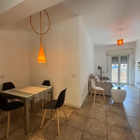 Casa Degli Artisti Daire